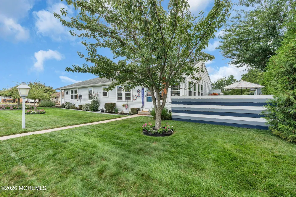 671 Jamaica Boulevard Toms River, NJ 08757