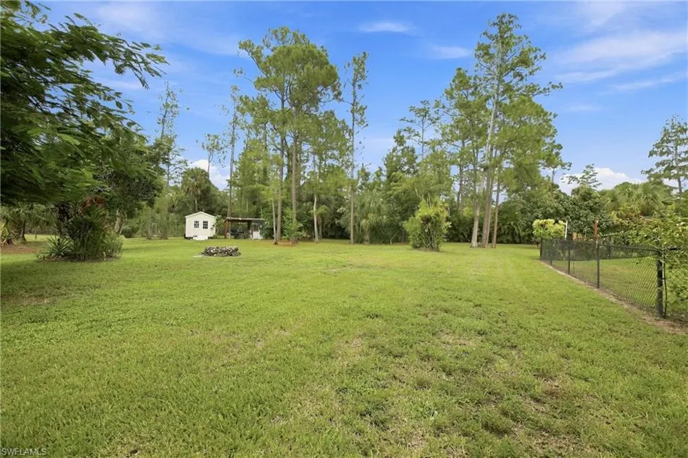 4561 1st Avenue SW Naples, FL 34119