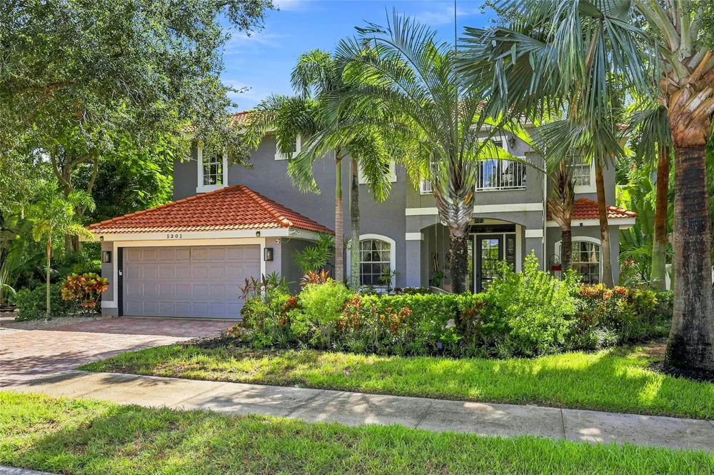 5301 ANTHONY LANE Sarasota, FL 34233