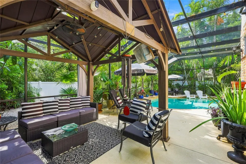 5301 ANTHONY LANE Sarasota, FL 34233