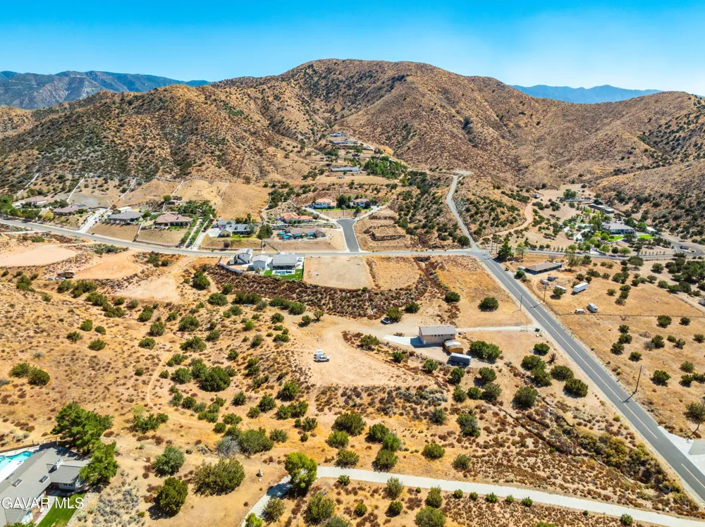 31840 Cedarcroft Road Acton, CA 93510