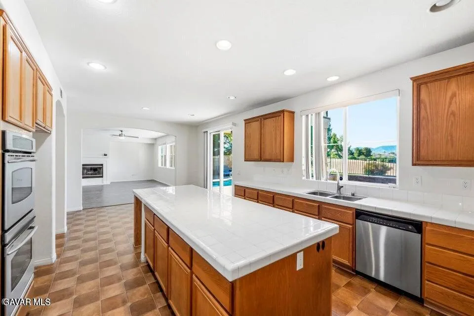 3548 Tournament Drive Palmdale, CA 93551