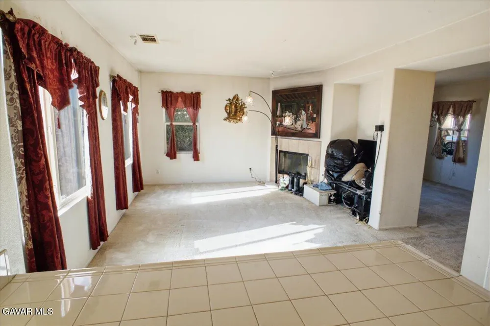43145 Carpenter Drive Lancaster, CA 93535