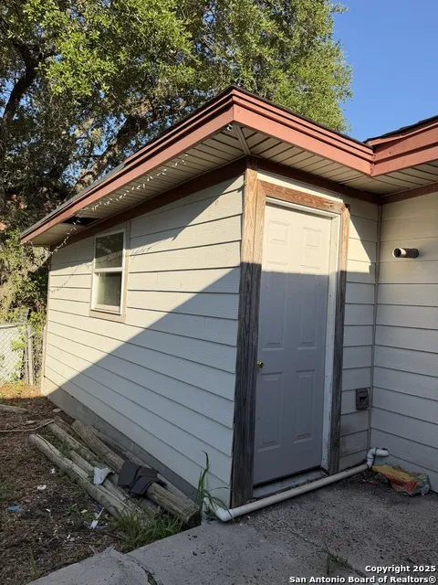 218 Graham Kenedy, TX 78119