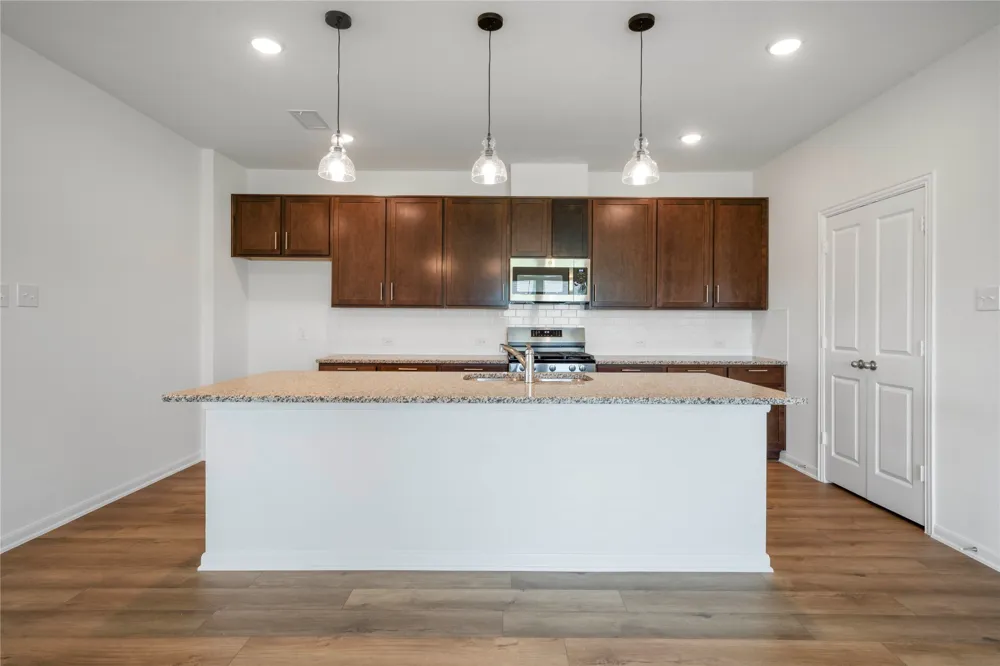 2110 Ridgecrest Lane Sherman, TX 75092
