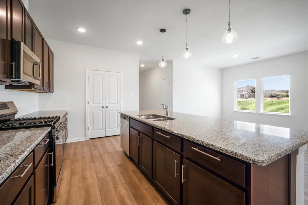 2110 Ridgecrest Lane Sherman, TX 75092