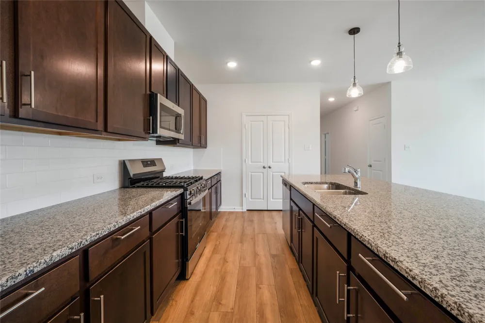 2110 Ridgecrest Lane Sherman, TX 75092