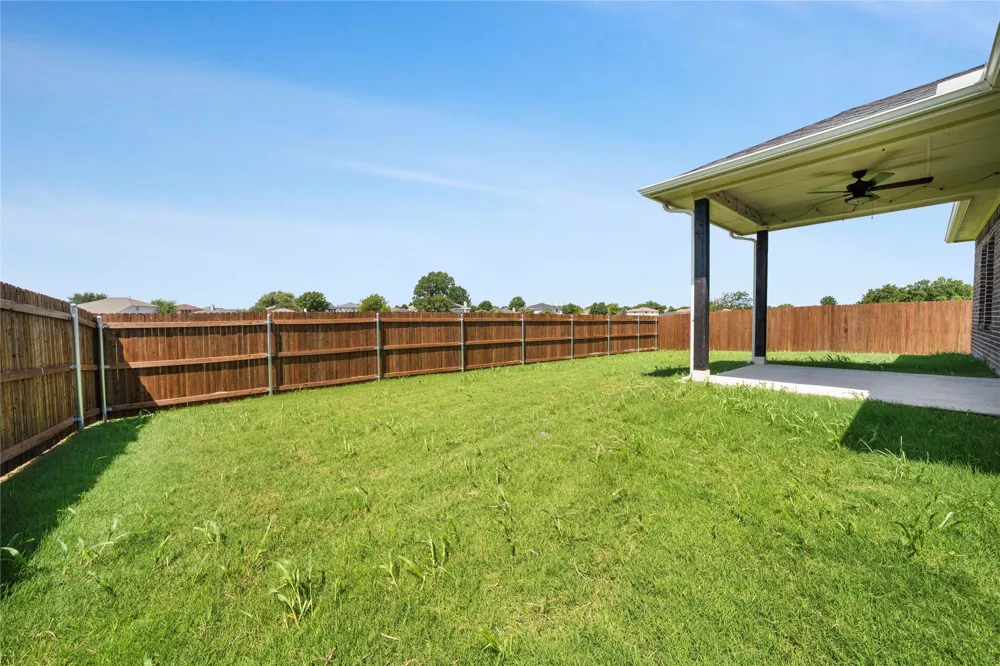 2110 Ridgecrest Lane Sherman, TX 75092