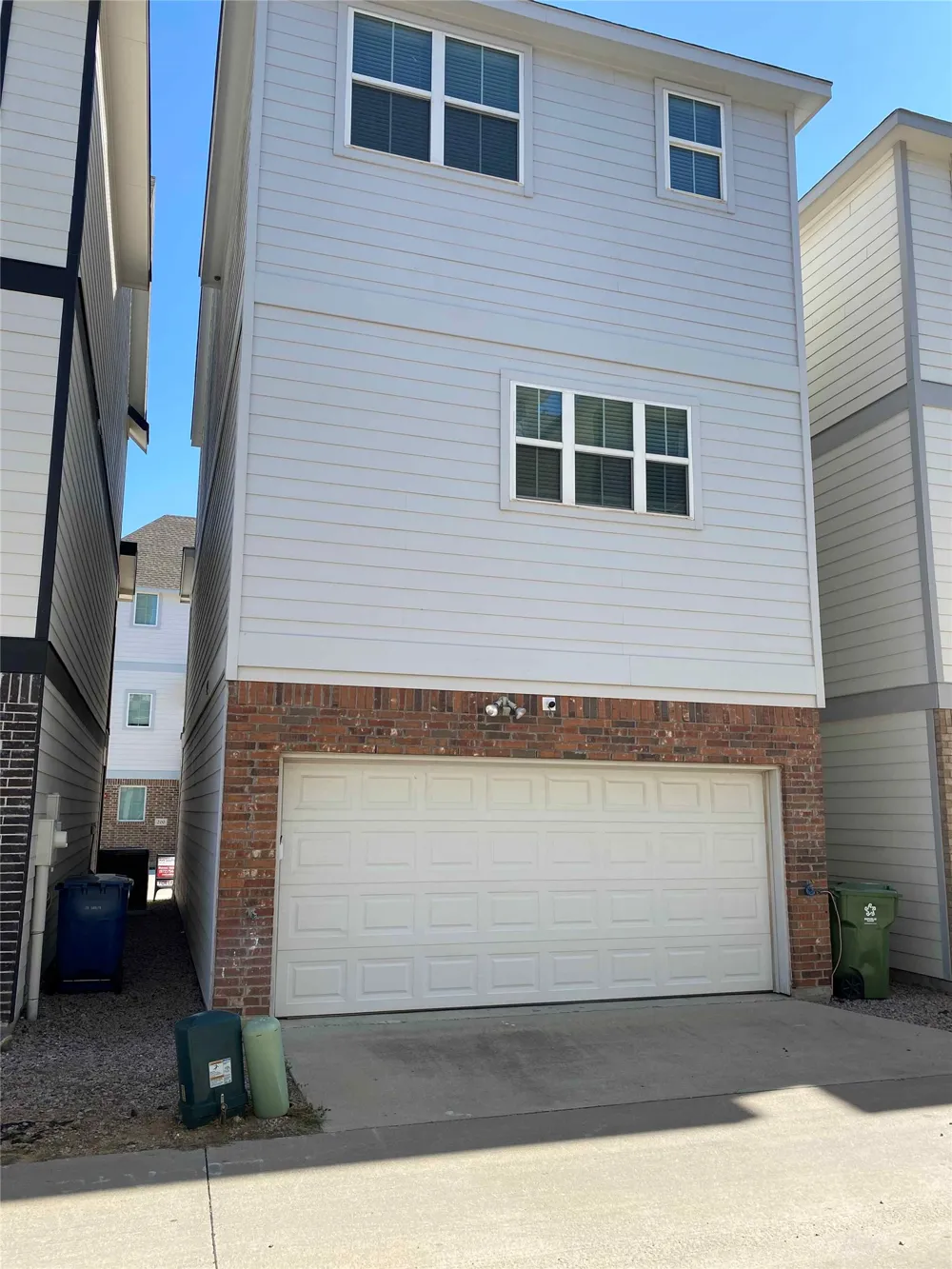 203 S Village Way Lewisville, TX 75057