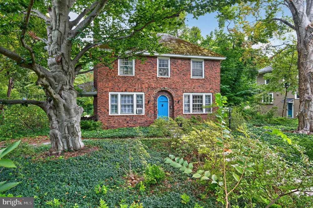 901 MAIN STREET Riverton, NJ 08077