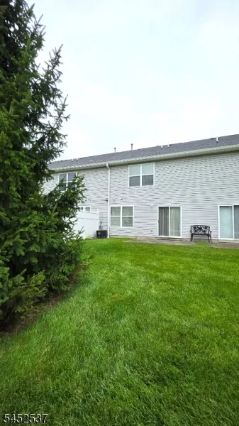 3 Druid Ln Hardyston, NJ 07419