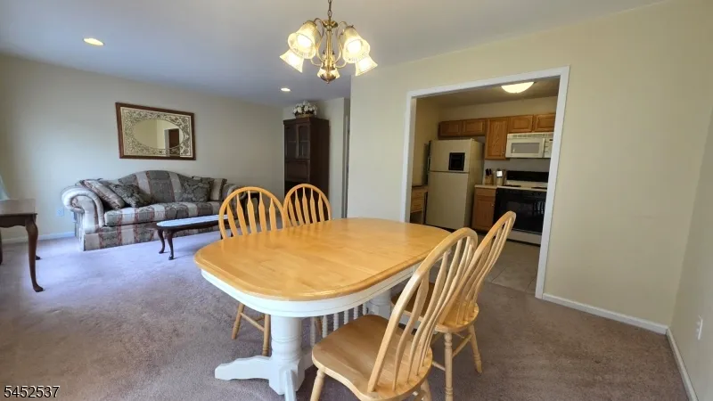 3 Druid Ln Hardyston, NJ 07419