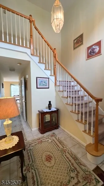 3 Druid Ln Hardyston, NJ 07419