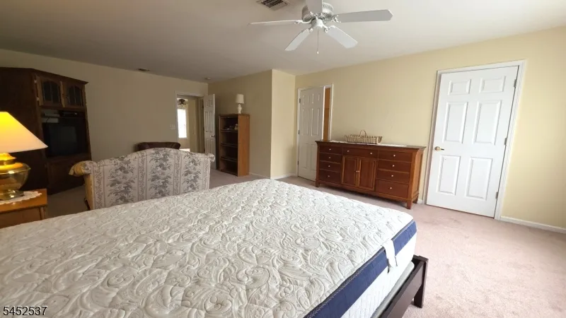3 Druid Ln Hardyston, NJ 07419