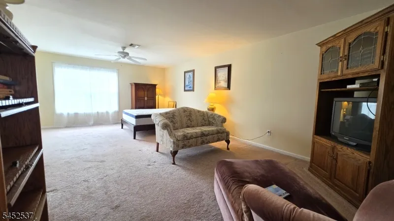 3 Druid Ln Hardyston, NJ 07419