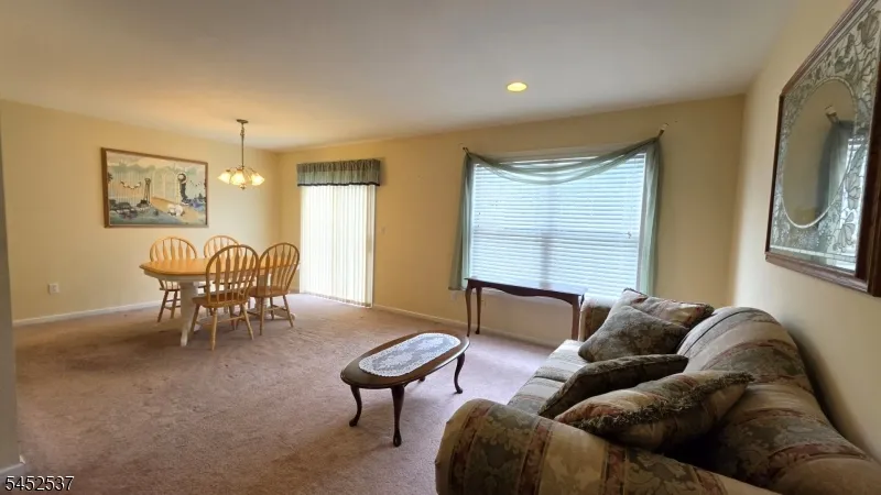 3 Druid Ln Hardyston, NJ 07419