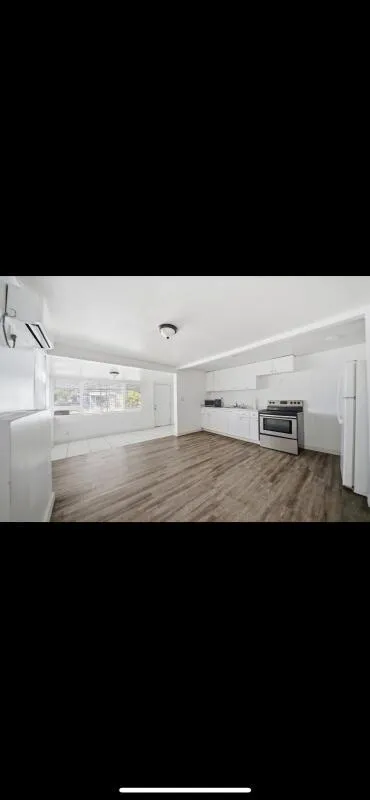 1796 NW 112th Street Miami, FL 33167