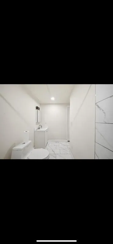 1796 NW 112th Street Miami, FL 33167