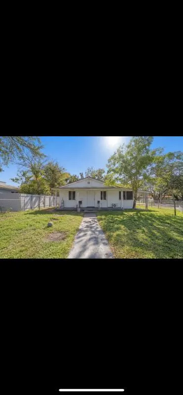 1796 NW 112th Street Miami, FL 33167