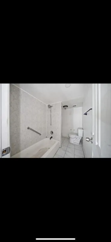 1796 NW 112th Street Miami, FL 33167