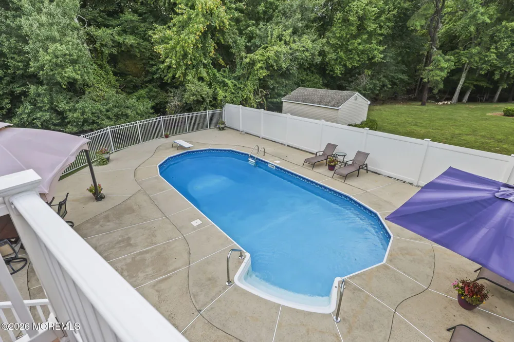 55 Hedgewood Road Howell, NJ 07731