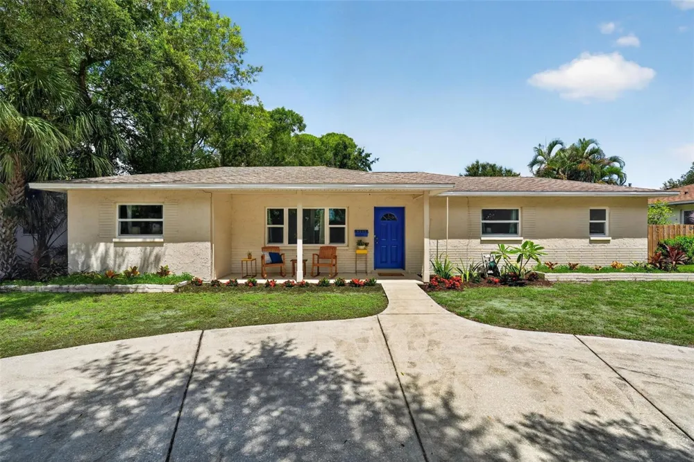6505 1ST AVENUE St Petersburg, FL 33710