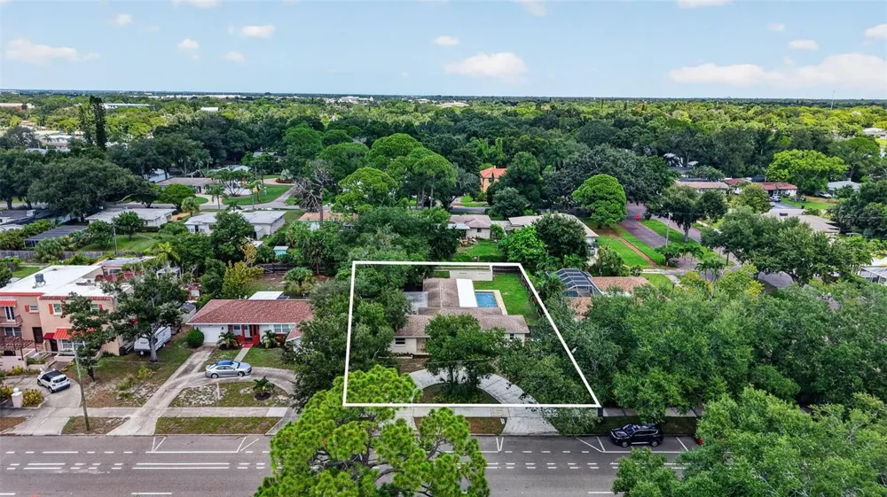 6505 1ST AVENUE St Petersburg, FL 33710