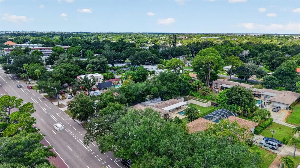 6505 1ST AVENUE St Petersburg, FL 33710