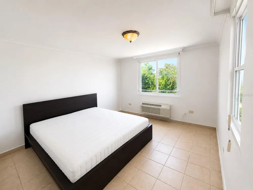 0 CLL LAS COLINAS #202 Rio Grande, PR 00745