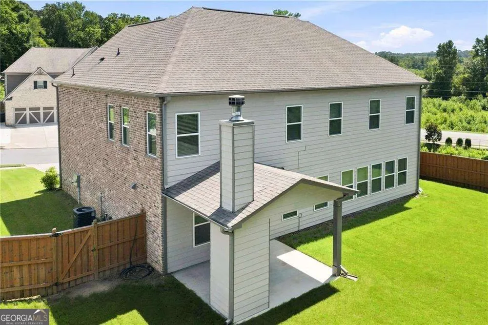 2000 Harvester LN Buford, GA 30518