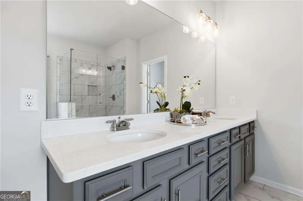 2000 Harvester LN Buford, GA 30518
