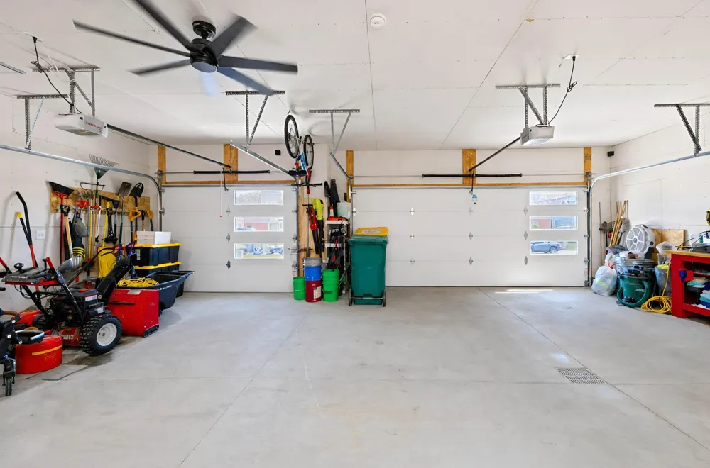 8815 Northern Lights Avenue Horace, ND 58047