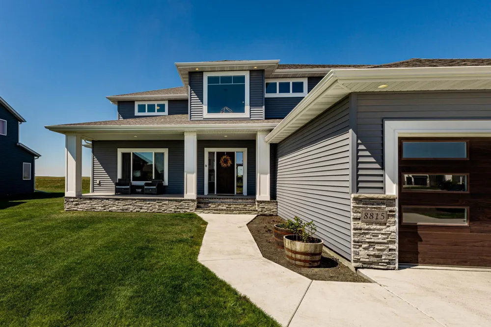 8815 Northern Lights Avenue Horace, ND 58047