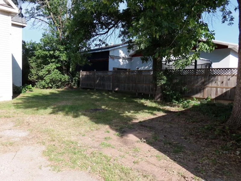 518 Main Avenue Thief River Falls, MN 56701
