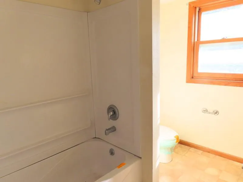 518 Main Avenue Thief River Falls, MN 56701