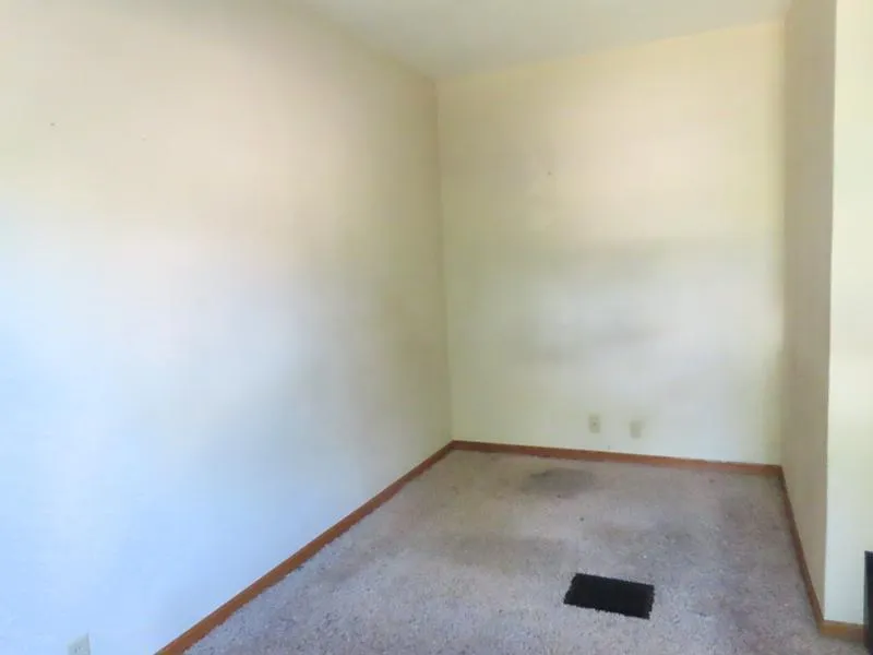 518 Main Avenue Thief River Falls, MN 56701