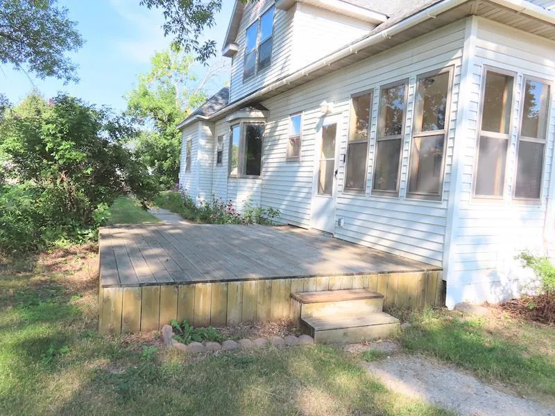518 Main Avenue Thief River Falls, MN 56701