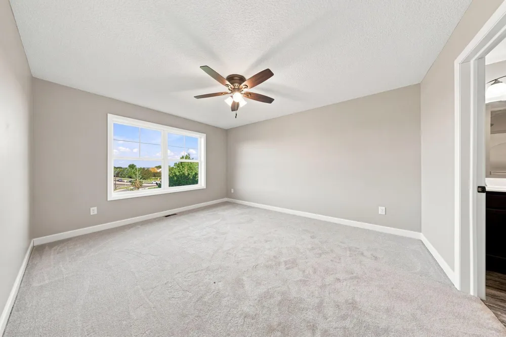 3278 Lakewood Trail Woodbury, MN 55129