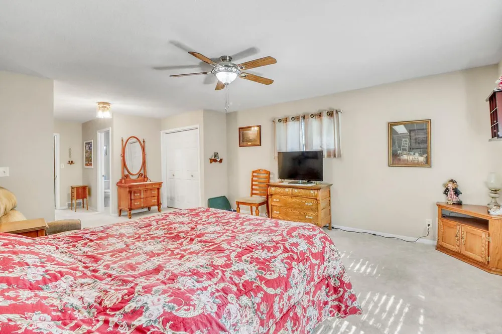 813 Oak Street West Fargo, ND 58078