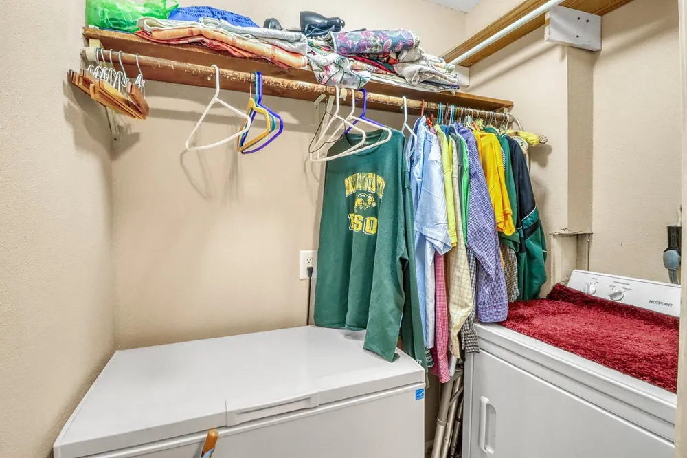 813 Oak Street West Fargo, ND 58078