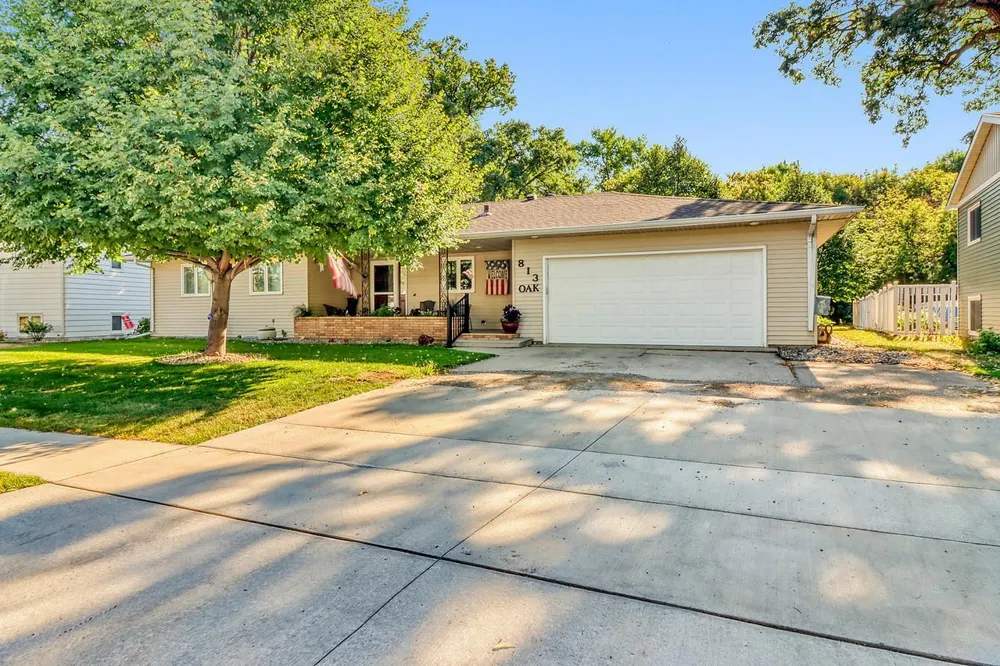 813 Oak Street West Fargo, ND 58078