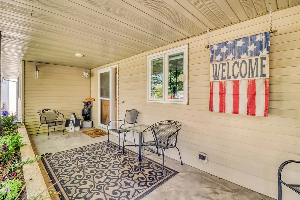 813 Oak Street West Fargo, ND 58078