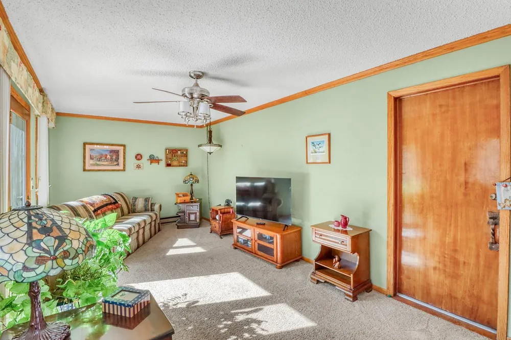 813 Oak Street West Fargo, ND 58078