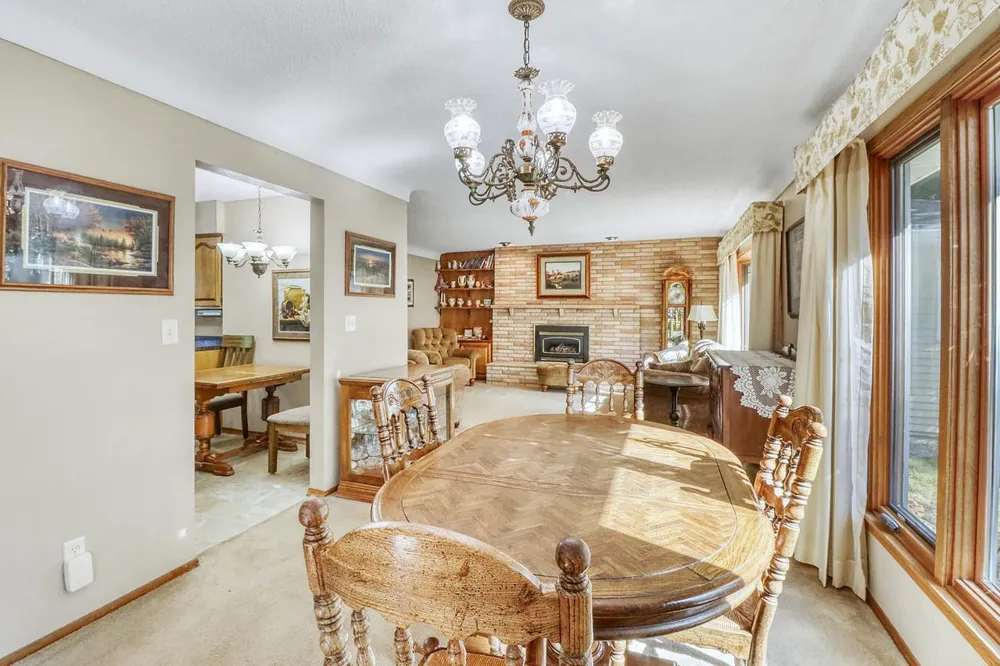 813 Oak Street West Fargo, ND 58078