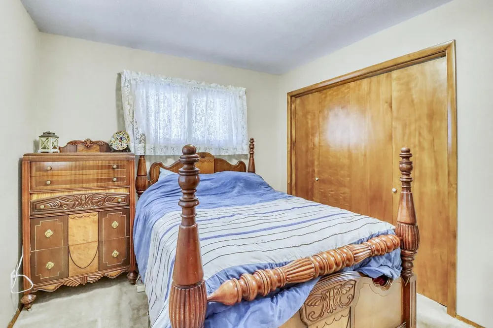 813 Oak Street West Fargo, ND 58078