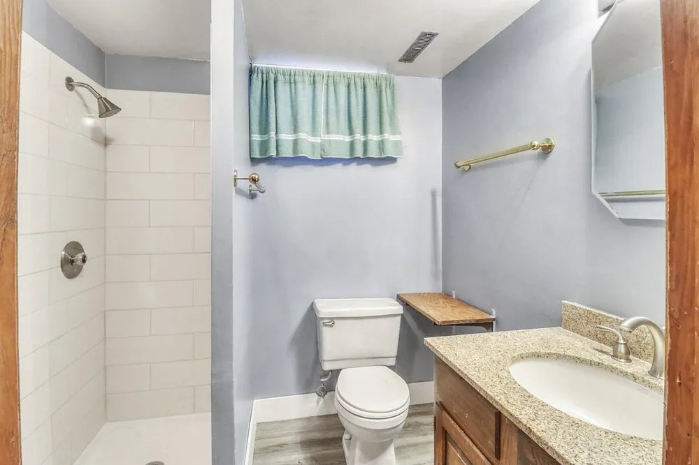 813 Oak Street West Fargo, ND 58078