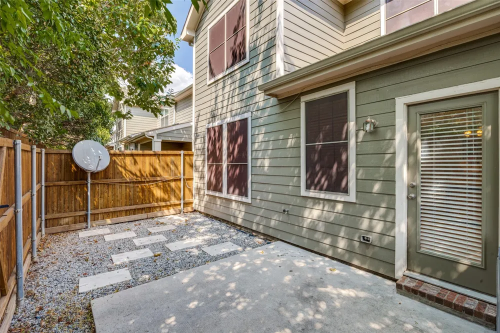 7925 Hannah Street Plano, TX 75025