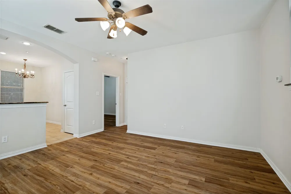 7925 Hannah Street Plano, TX 75025