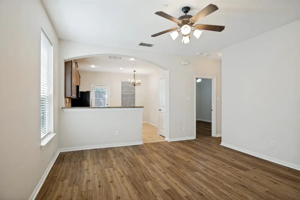 7925 Hannah Street Plano, TX 75025