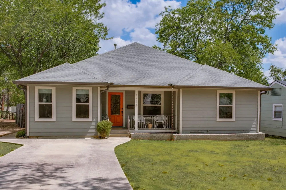 1436 S Marlborough Avenue Dallas, TX 75208